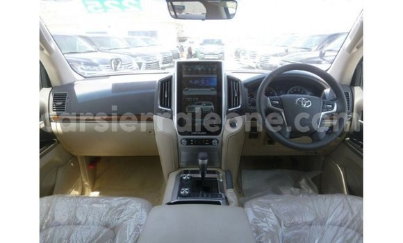 Buy Import Toyota Land Cruiser Black Car in Import - Dubai in Kailahun Buy Import Toyota Land Cruiser Black Car in Import - Dubai in Kailahun