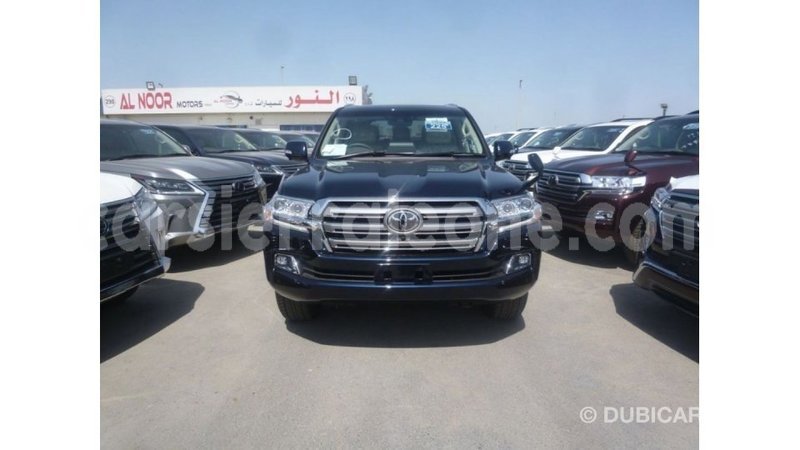 Big with watermark toyota land cruiser kailahun import dubai 5659