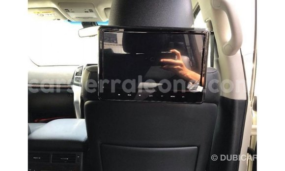 Buy Import Toyota Land Cruiser White Car in Import - Dubai in Kailahun Buy Import Toyota Land Cruiser White Car in Import - Dubai in Kailahun