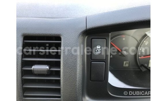 Buy Import Toyota Hiace White Car in Import - Dubai in Kailahun Buy Import Toyota Hiace White Car in Import - Dubai in Kailahun