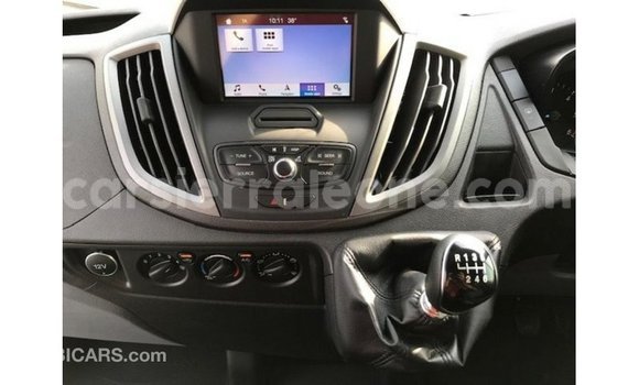 Buy Import Ford Club Wagon White Car in Import - Dubai in Kailahun Buy Import Ford Club Wagon White Car in Import - Dubai in Kailahun