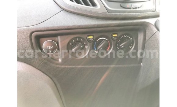 Buy Import Ford Club Wagon White Car in Import - Dubai in Kailahun Buy Import Ford Club Wagon White Car in Import - Dubai in Kailahun