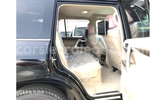 Buy Import Toyota Land Cruiser Black Car in Import - Dubai in Kailahun Buy Import Toyota Land Cruiser Black Car in Import - Dubai in Kailahun