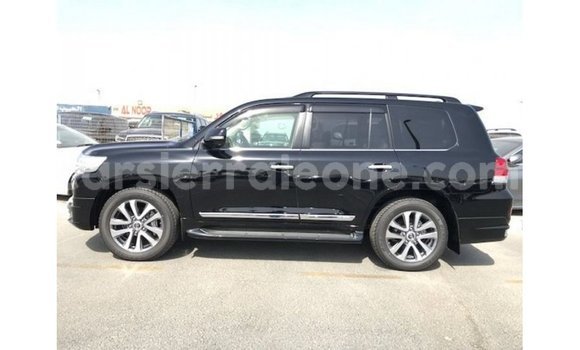 Buy Import Toyota Land Cruiser Black Car in Import - Dubai in Kailahun Buy Import Toyota Land Cruiser Black Car in Import - Dubai in Kailahun