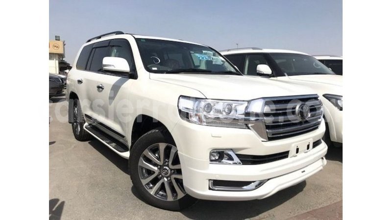 Big with watermark toyota land cruiser kailahun import dubai 5671