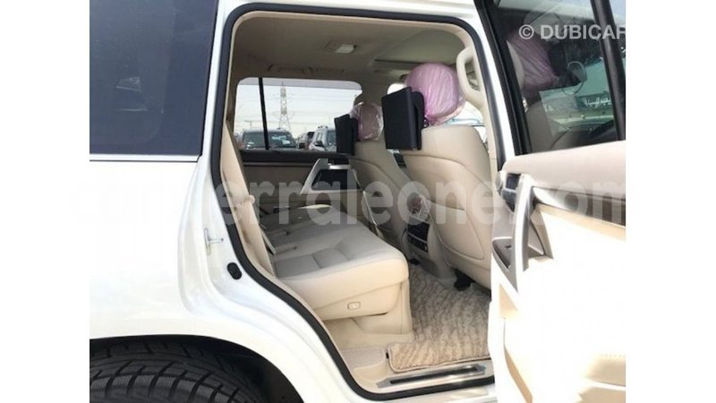 Big with watermark toyota land cruiser kailahun import dubai 5671