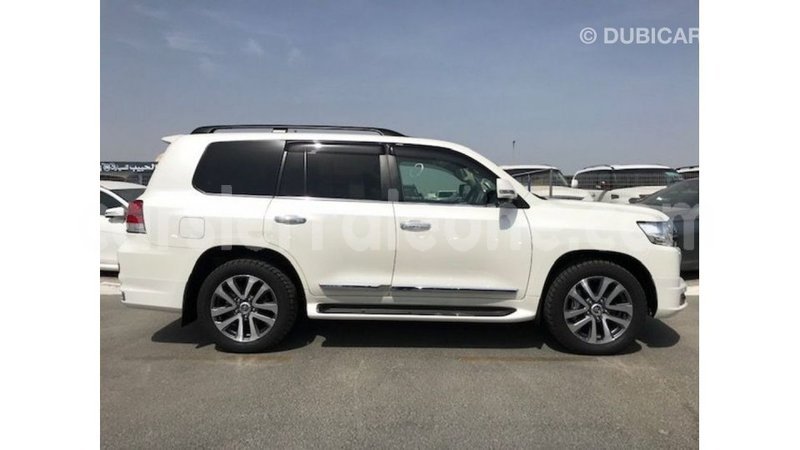 Big with watermark toyota land cruiser kailahun import dubai 5671