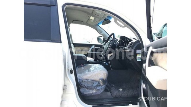 Big with watermark toyota land cruiser kailahun import dubai 5673