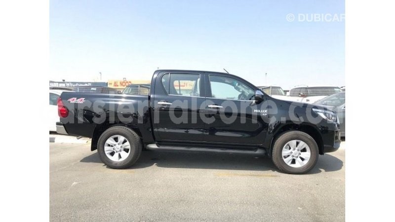 Big with watermark toyota hilux kailahun import dubai 5676