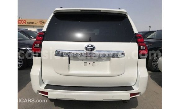 Buy Import Toyota Prado White Car in Import - Dubai in Kailahun Buy Import Toyota Prado White Car in Import - Dubai in Kailahun