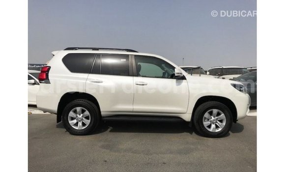 Buy Import Toyota Prado White Car in Import - Dubai in Kailahun Buy Import Toyota Prado White Car in Import - Dubai in Kailahun