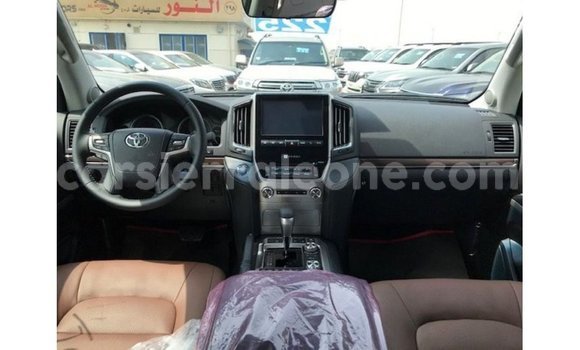Buy Import Toyota Land Cruiser Black Car in Import - Dubai in Kailahun Buy Import Toyota Land Cruiser Black Car in Import - Dubai in Kailahun