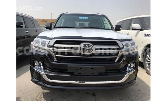 Buy Import Toyota Land Cruiser Black Car in Import - Dubai in Kailahun Buy Import Toyota Land Cruiser Black Car in Import - Dubai in Kailahun
