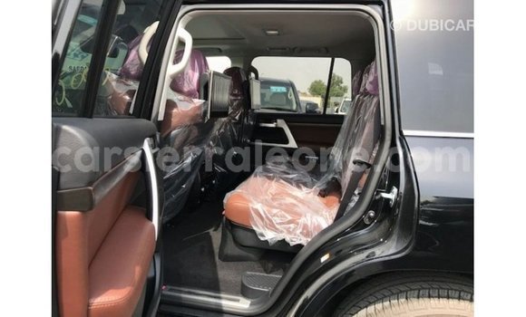 Buy Import Toyota Land Cruiser Black Car in Import - Dubai in Kailahun Buy Import Toyota Land Cruiser Black Car in Import - Dubai in Kailahun