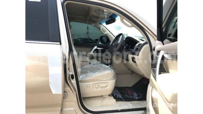 Big with watermark toyota land cruiser kailahun import dubai 5680