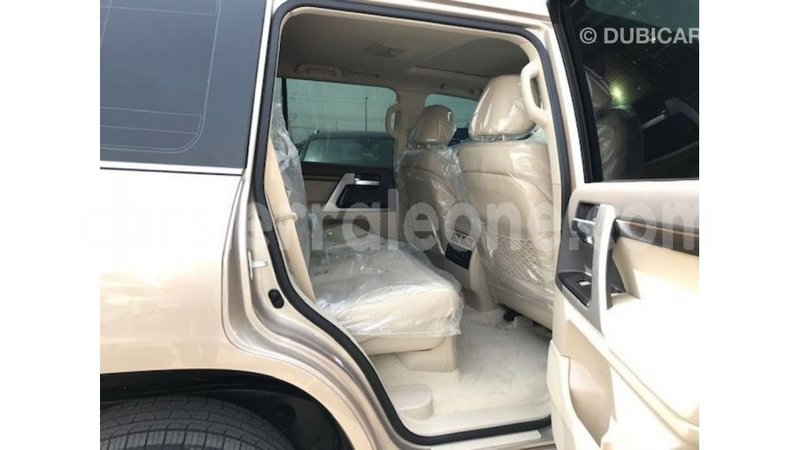 Big with watermark toyota land cruiser kailahun import dubai 5680