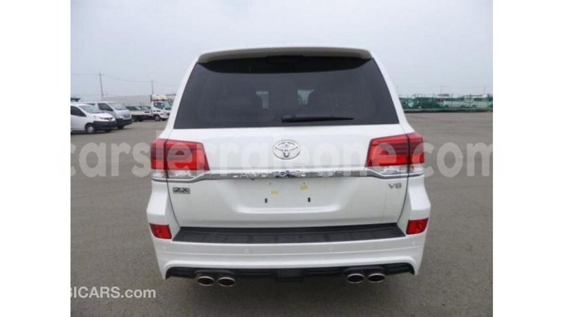 Big with watermark toyota land cruiser kailahun import dubai 5682