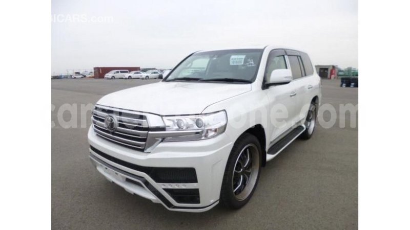 Big with watermark toyota land cruiser kailahun import dubai 5682