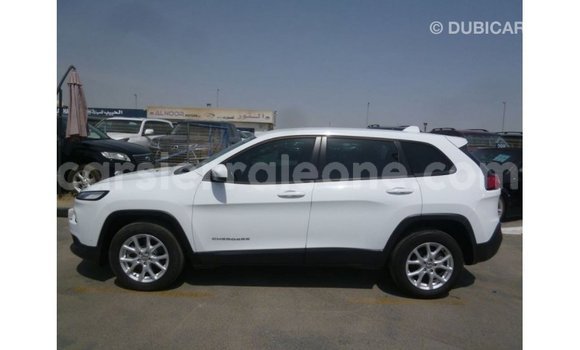 Buy Import Jeep Cherokee White Car in Import - Dubai in Kailahun Buy Import Jeep Cherokee White Car in Import - Dubai in Kailahun