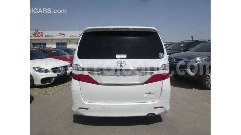 Big with watermark toyota vellfire kailahun import dubai 5686