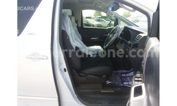 Buy Import Toyota Vellfire White Car in Import - Dubai in Kailahun Buy Import Toyota Vellfire White Car in Import - Dubai in Kailahun