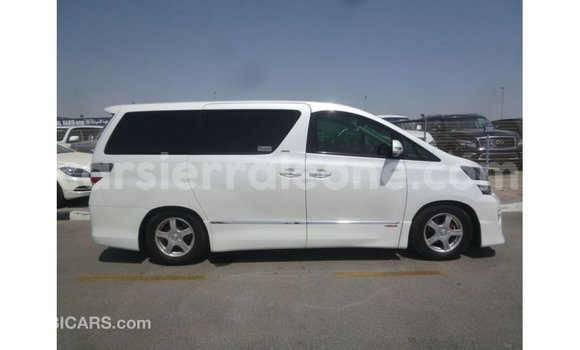 Buy Import Toyota Vellfire White Car in Import - Dubai in Kailahun Buy Import Toyota Vellfire White Car in Import - Dubai in Kailahun