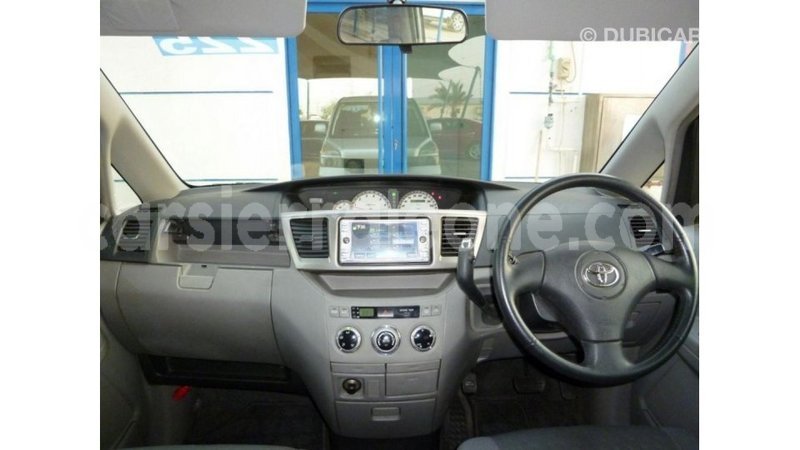 Big with watermark toyota voxy kailahun import dubai 5687