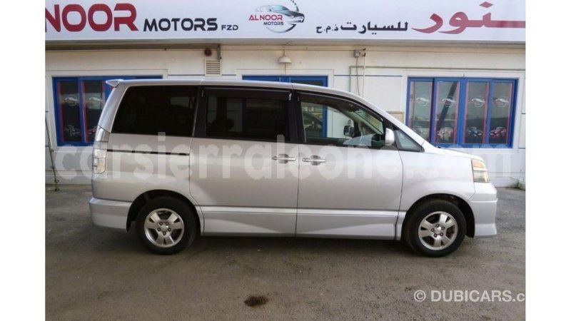 Big with watermark toyota voxy kailahun import dubai 5687