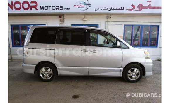Buy Import Toyota Voxy Other Car in Import - Dubai in Kailahun Buy Import Toyota Voxy Other Car in Import - Dubai in Kailahun
