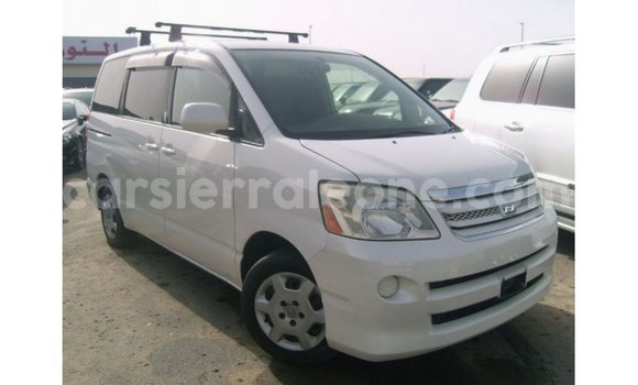 Buy Import Toyota Noah White Car in Import - Dubai in Kailahun Buy Import Toyota Noah White Car in Import - Dubai in Kailahun