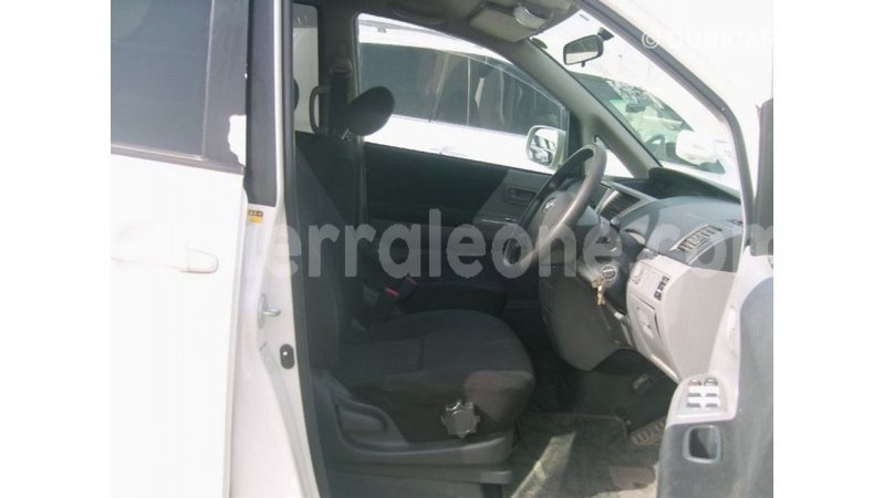 Big with watermark toyota noah kailahun import dubai 5688