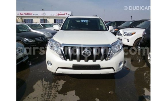 Buy Import Toyota Prado White Car in Import - Dubai in Kailahun Buy Import Toyota Prado White Car in Import - Dubai in Kailahun