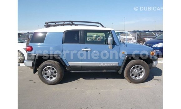 Buy Import Toyota FJ Cruiser Blue Car in Import - Dubai in Kailahun Buy Import Toyota FJ Cruiser Blue Car in Import - Dubai in Kailahun