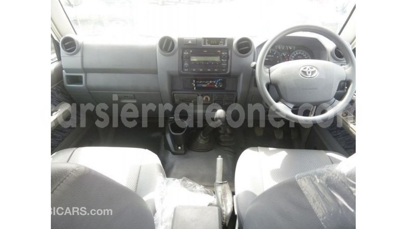 Big with watermark toyota land cruiser kailahun import dubai 5711