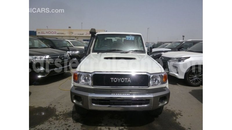 Big with watermark toyota land cruiser kailahun import dubai 5711