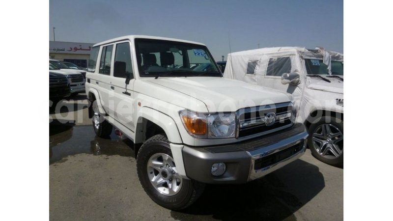 Big with watermark toyota land cruiser kailahun import dubai 5713