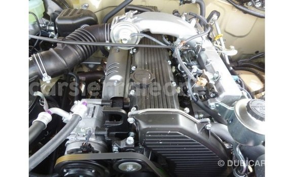 Buy Import Toyota Land Cruiser Beige Car in Import - Dubai in Kailahun Buy Import Toyota Land Cruiser Beige Car in Import - Dubai in Kailahun