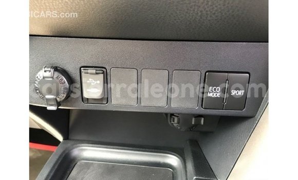 Buy Import Toyota 4Runner White Car in Import - Dubai in Kailahun Buy Import Toyota 4Runner White Car in Import - Dubai in Kailahun