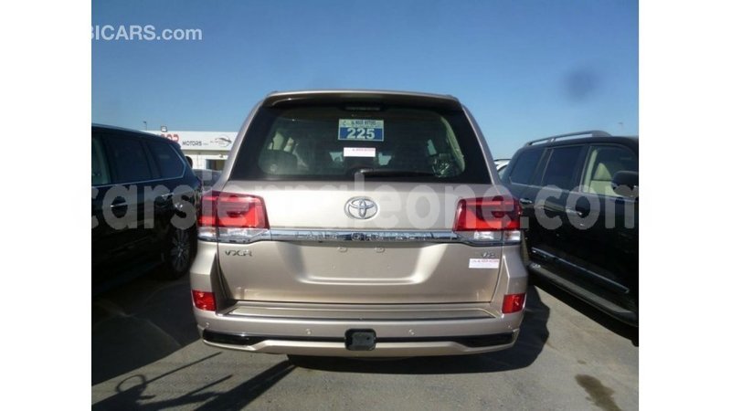 Big with watermark toyota land cruiser kailahun import dubai 5732