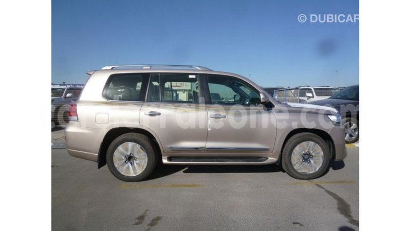 Big with watermark toyota land cruiser kailahun import dubai 5732