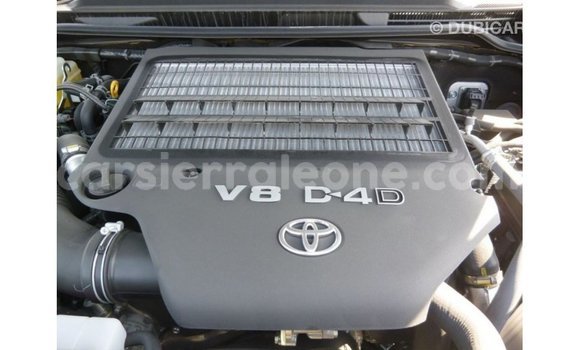 Buy Import Toyota Land Cruiser Black Car in Import - Dubai in Kailahun Buy Import Toyota Land Cruiser Black Car in Import - Dubai in Kailahun