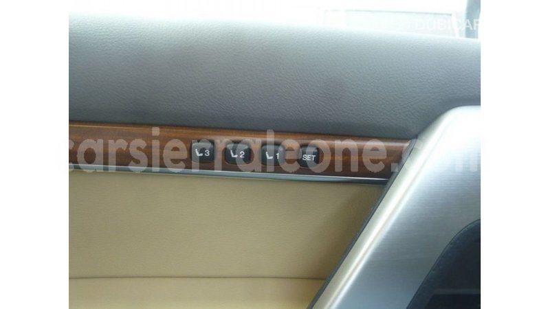 Big with watermark toyota land cruiser kailahun import dubai 5736