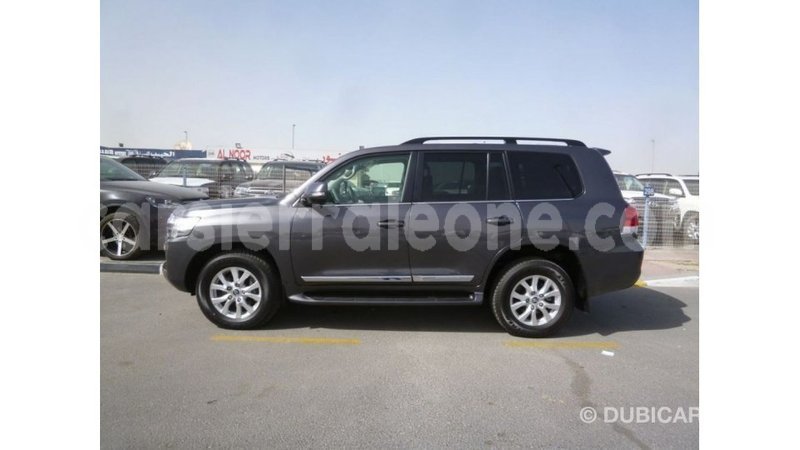 Big with watermark toyota land cruiser kailahun import dubai 5737