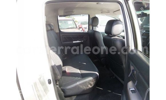 Buy Import Toyota Hilux Other Car in Import - Dubai in Kailahun Buy Import Toyota Hilux Other Car in Import - Dubai in Kailahun