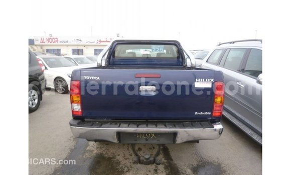 Buy Import Toyota Hilux Blue Car in Import - Dubai in Kailahun Buy Import Toyota Hilux Blue Car in Import - Dubai in Kailahun