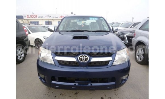 Buy Import Toyota Hilux Blue Car in Import - Dubai in Kailahun Buy Import Toyota Hilux Blue Car in Import - Dubai in Kailahun