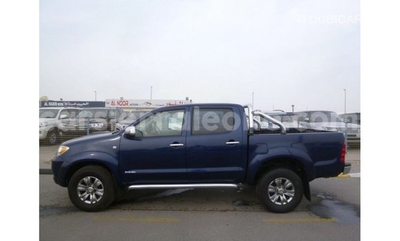 Buy Import Toyota Hilux Blue Car in Import - Dubai in Kailahun Buy Import Toyota Hilux Blue Car in Import - Dubai in Kailahun