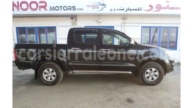 Big with watermark toyota hilux kailahun import dubai 5740