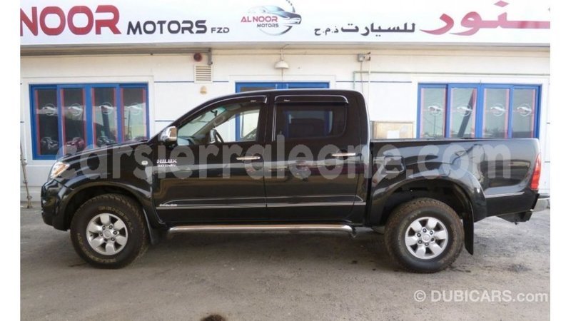 Big with watermark toyota hilux kailahun import dubai 5740