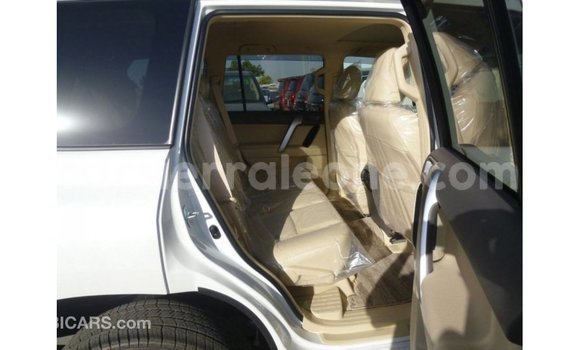 Buy Import Toyota Prado White Car in Import - Dubai in Kailahun Buy Import Toyota Prado White Car in Import - Dubai in Kailahun
